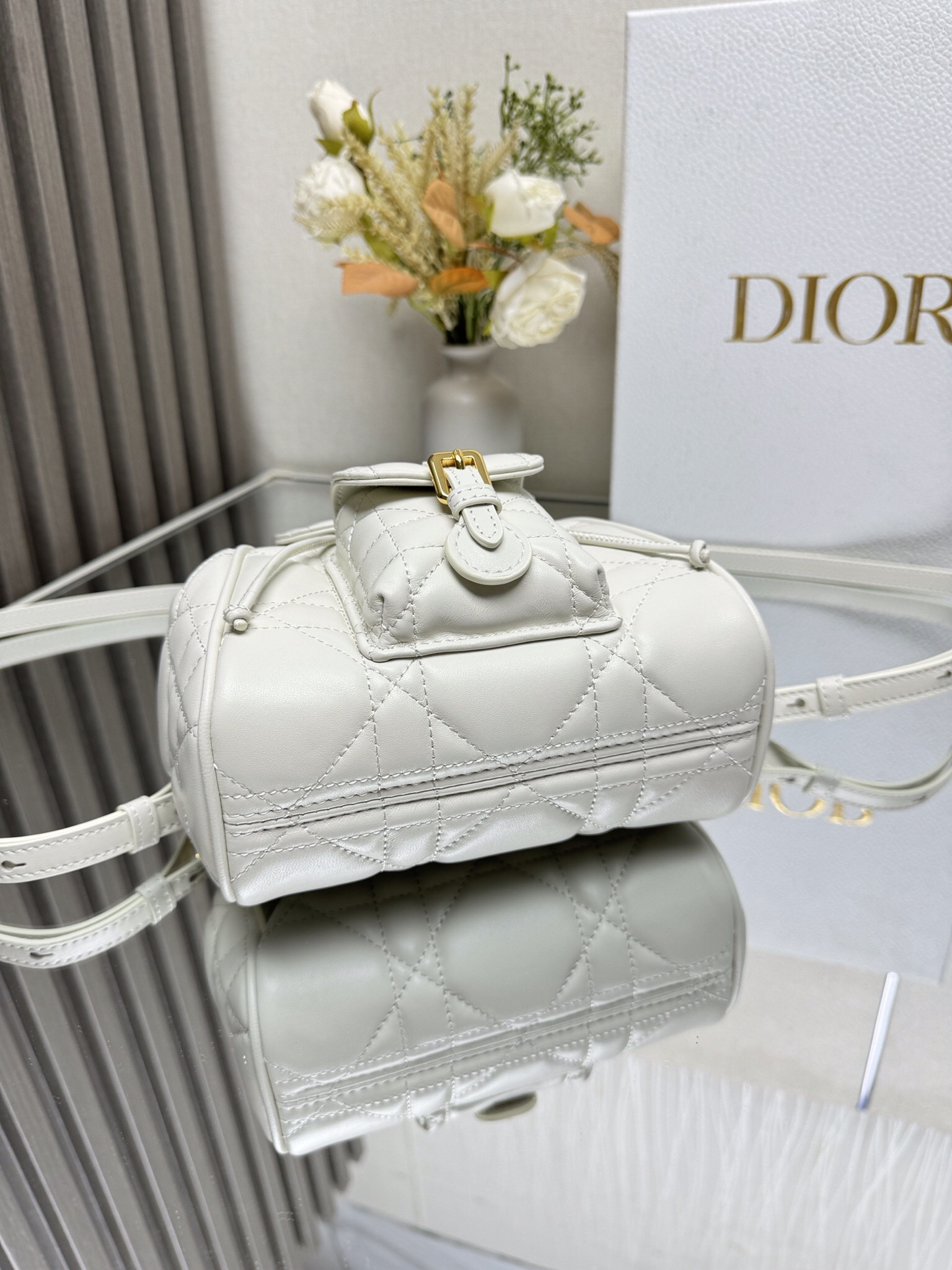 D*or caro backpack small 19.5 x 18.5 x 8.5 cm
