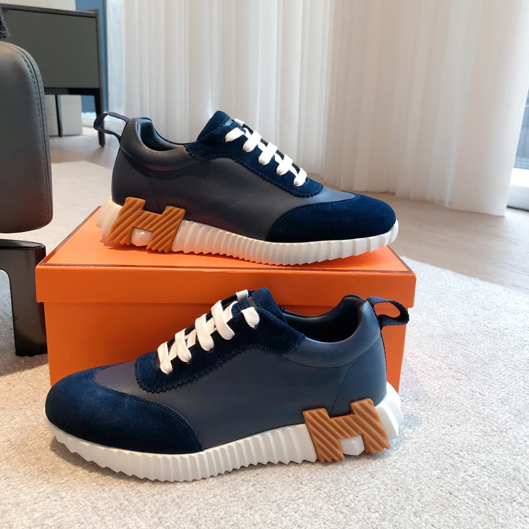 ua H**me5 bouncing sneaker