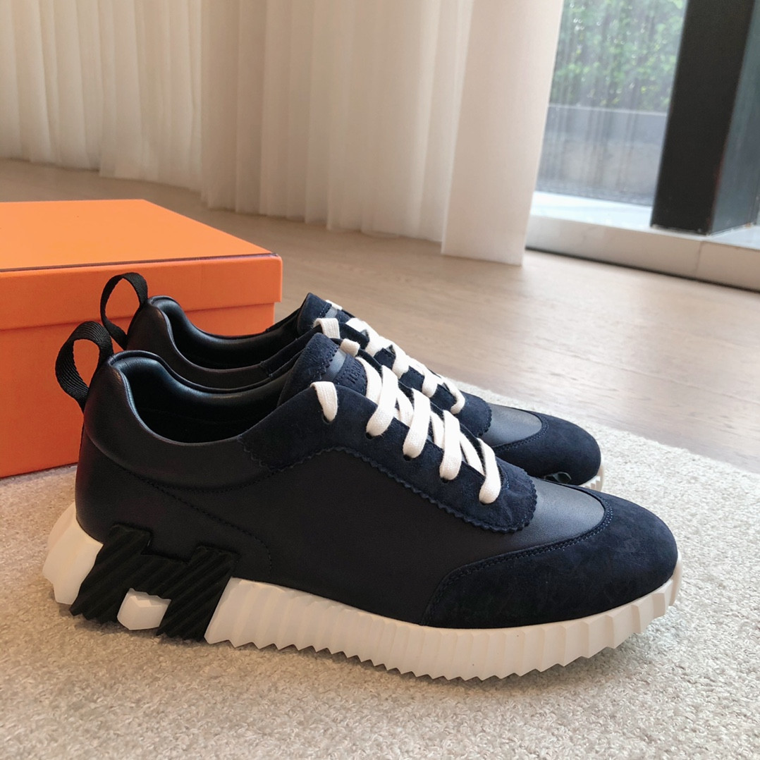 ua H**me5 bouncing sneaker