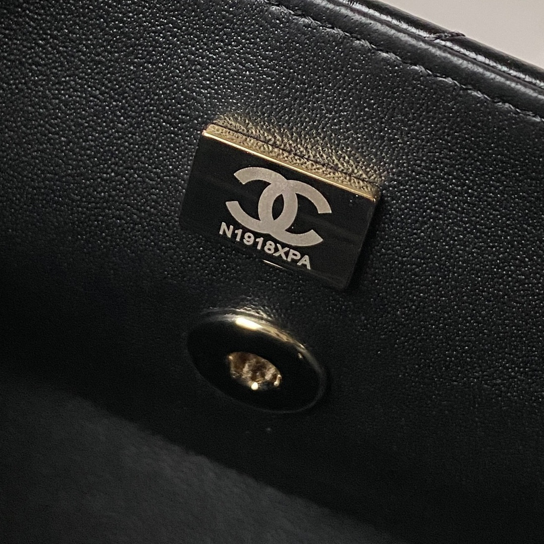 Ch*el 23k wallet on chain handbag 13.5×19×8cm