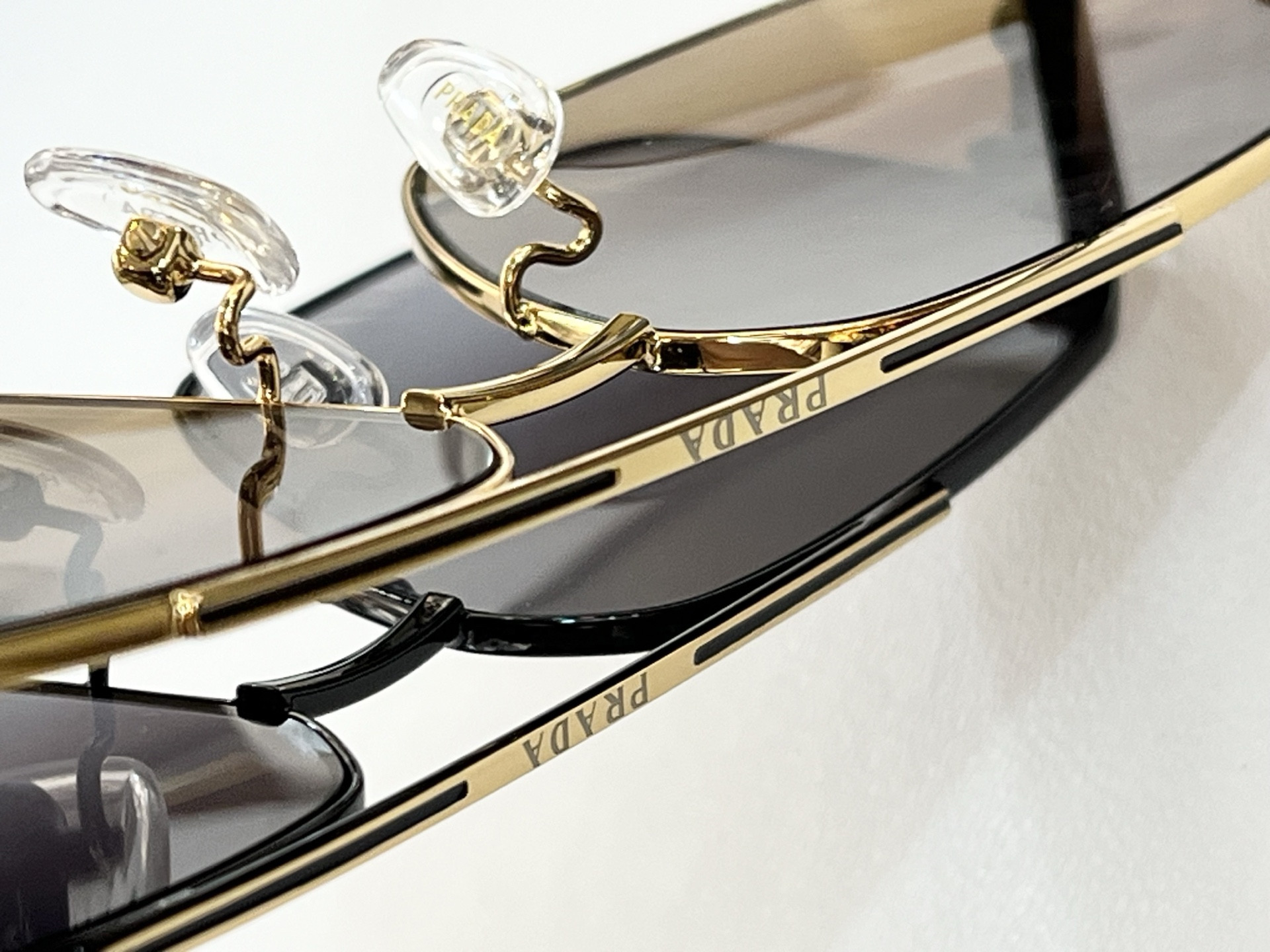Pra*a glasses pr166 60-15-145