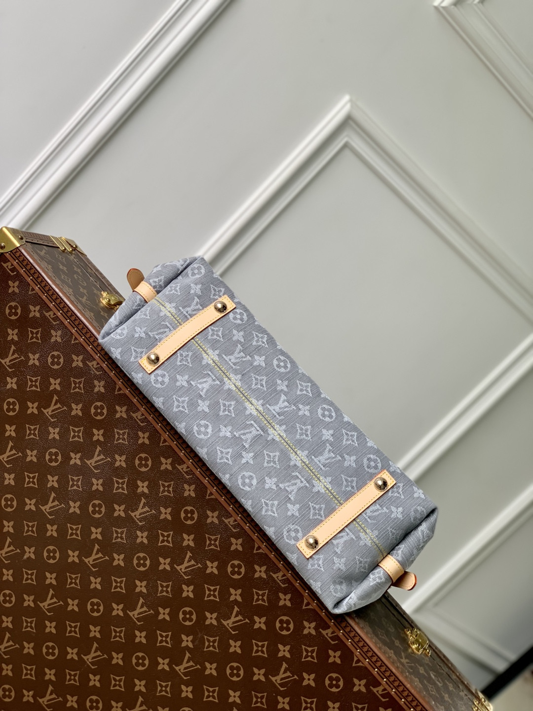 LV Carryall MM M13289 39 x 30 x 15 cm