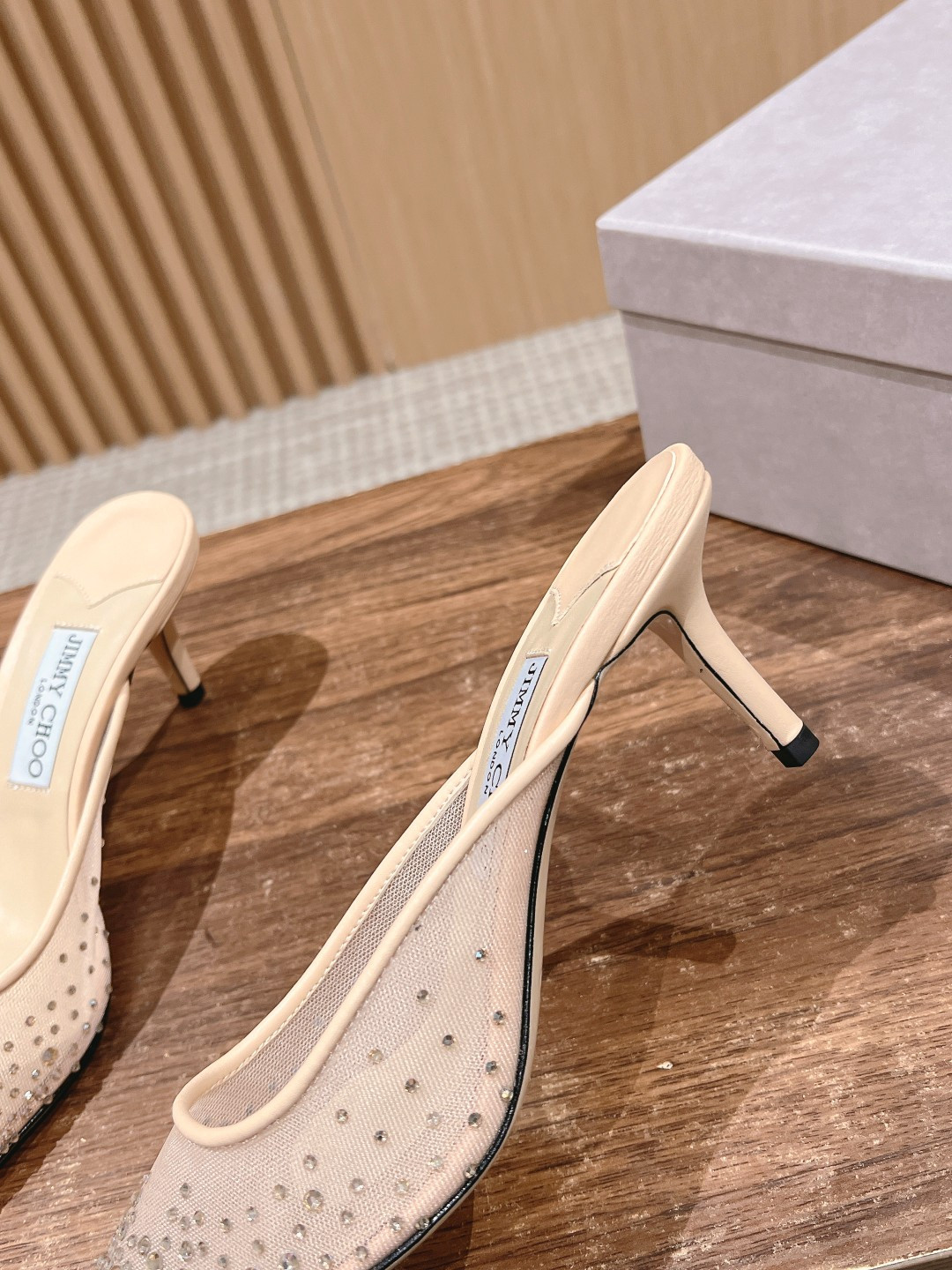 ua Ji*y Ch* vivi mules 6.5cm