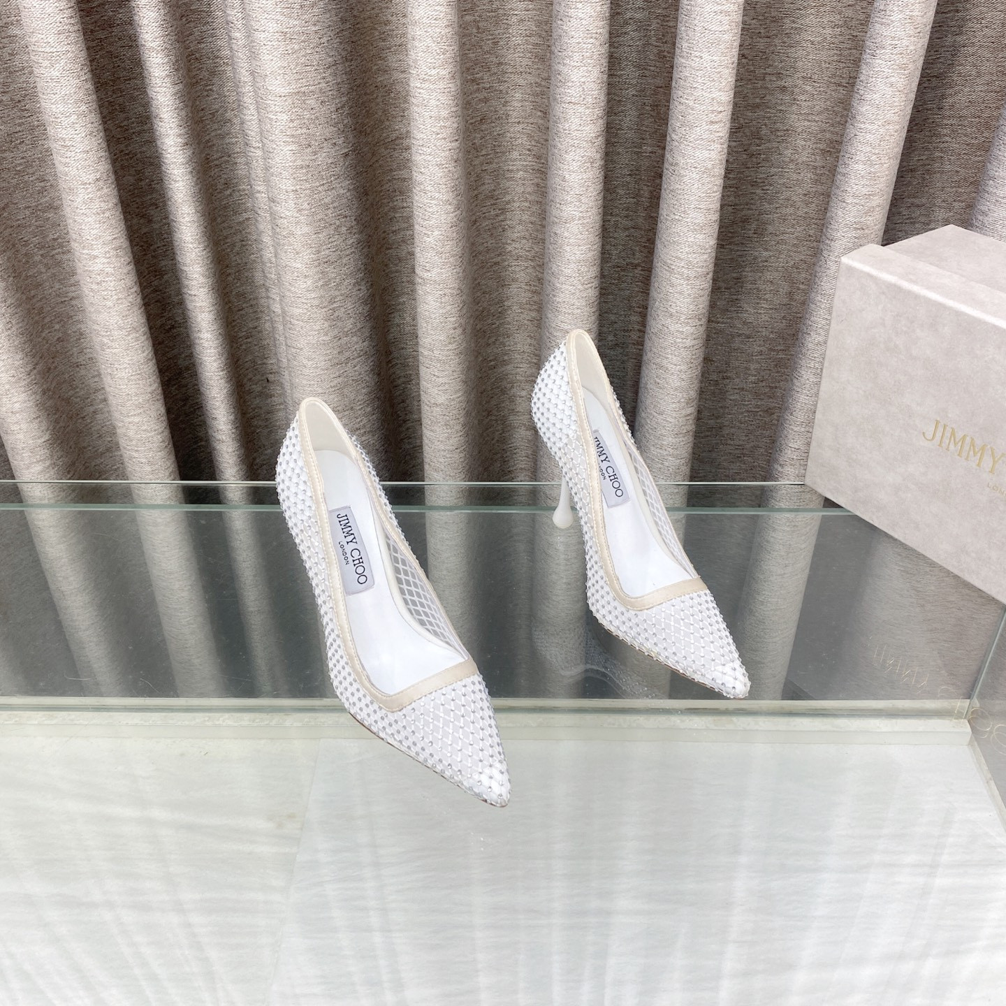 ua Ji*y Ch* ixia mesh pumps 8.5cm