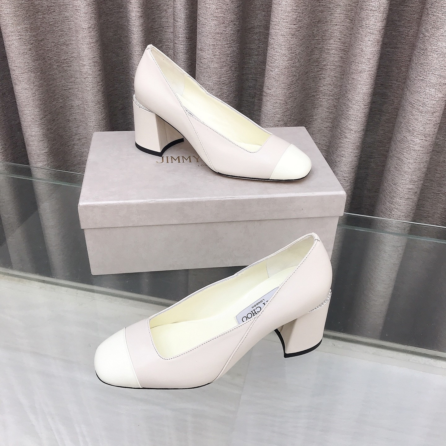 ua Ji*y Ch* jenson pumps 8.5cm