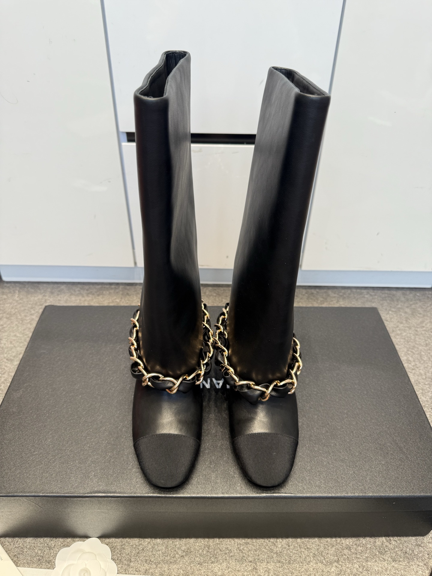 ua Ch*el high boots 5.5cm heel