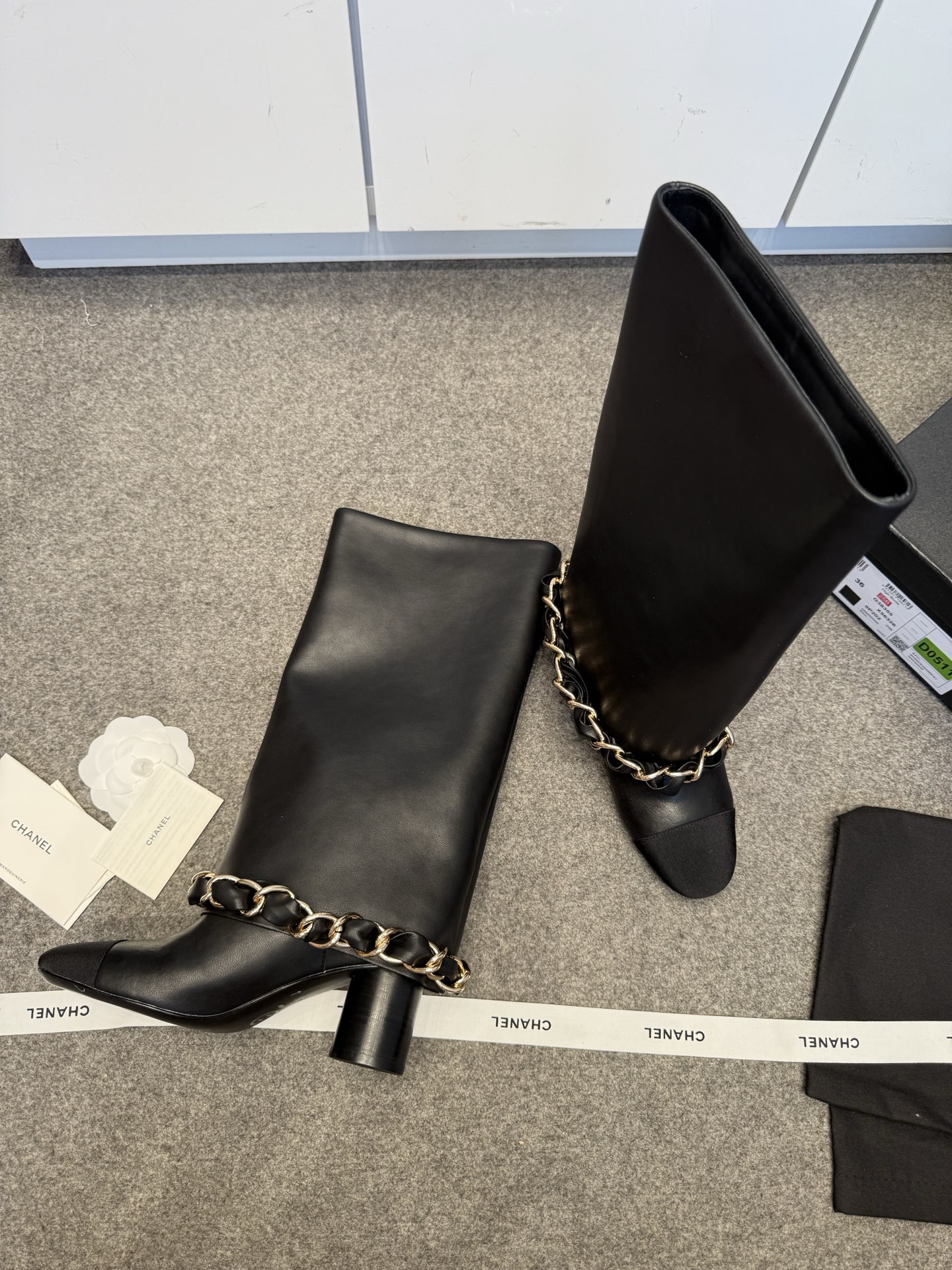 ua Ch*el high boots 5.5cm heel