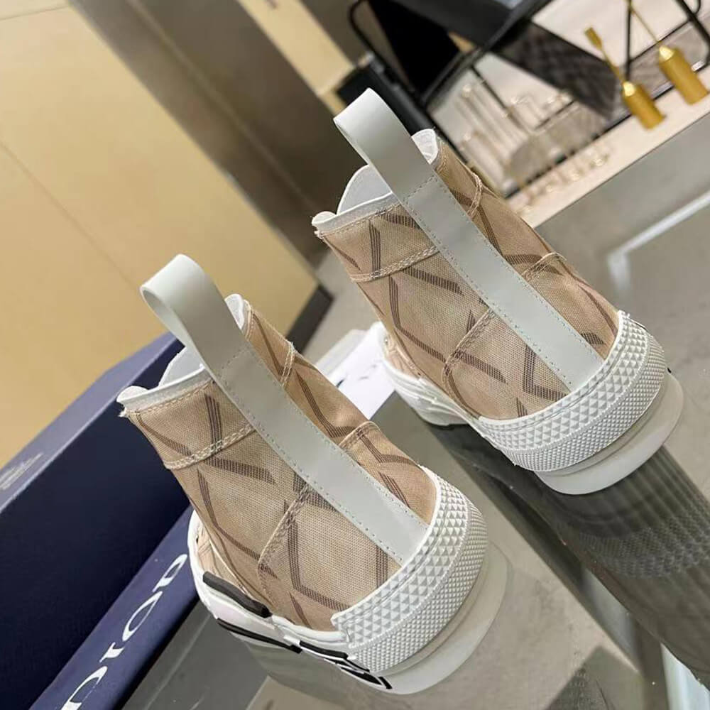 B23 HIGH-TOP SNEAKER