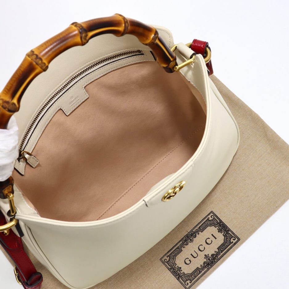 G*u*i diana medium shoulder bag