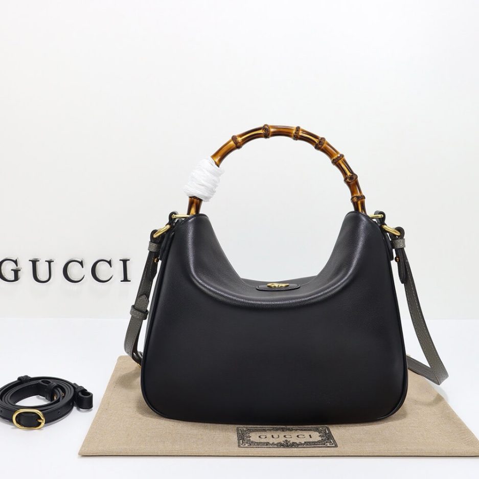 G*u*i diana medium shoulder bag